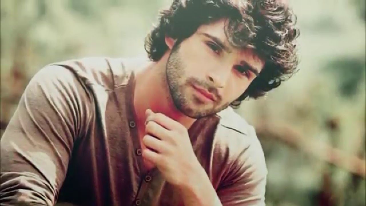 Girish Kumar Biography Height Life Story Super Stars Bio